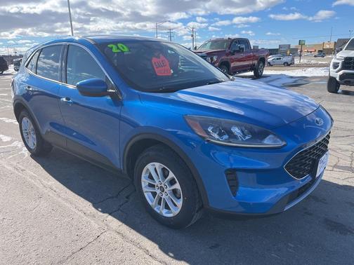 2020 Ford Escape SE