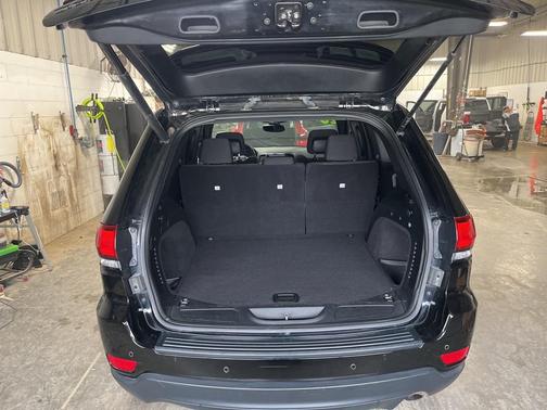 2020 Jeep Grand Cherokee Upland