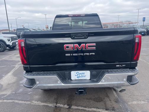 2026 GMC Sierra 3500 SLT