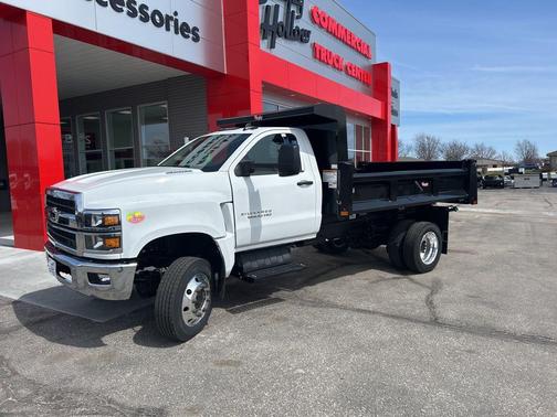 Summit White 2024 Chevrolet Silverado 1500 1LT