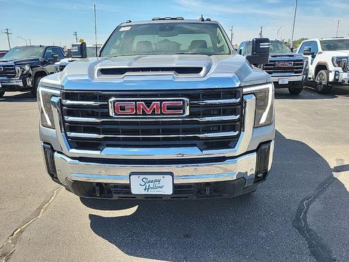 Sterling Metallic 2026 GMC Sierra 2500 SLE