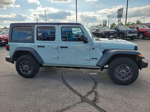Earl Clearcoat 2024 Jeep Wrangler Sport