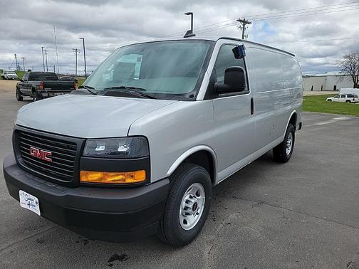 2025 GMC Savana 2500 Work Van