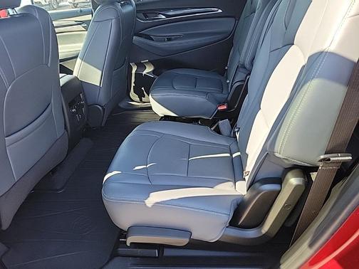 2023 Buick Enclave Essence AWD