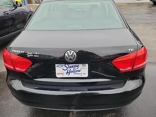 2014 Volkswagen Passat 1.8T S