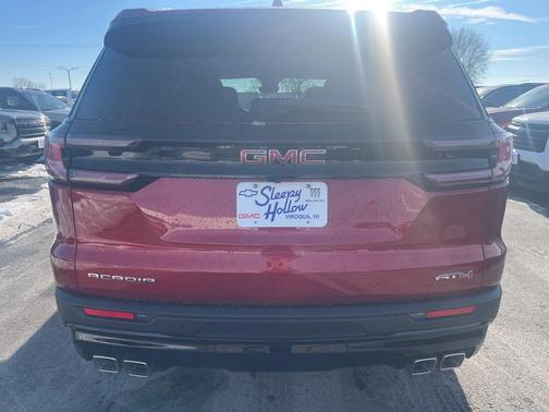 2026 GMC Acadia AT4 AWD