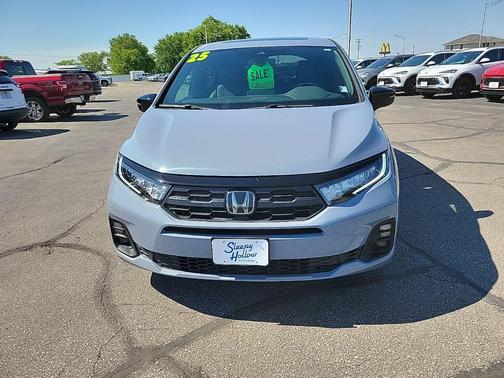 Light Gray 2025 Honda Odyssey Sport-L