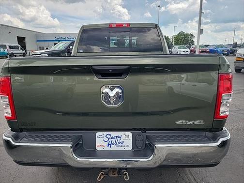 2020 RAM 2500 Tradesman Crew Cab 4X4 6'4' Box