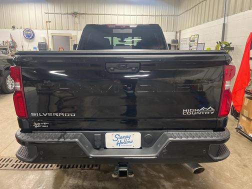 2021 Chevrolet Silverado 2500 High Country