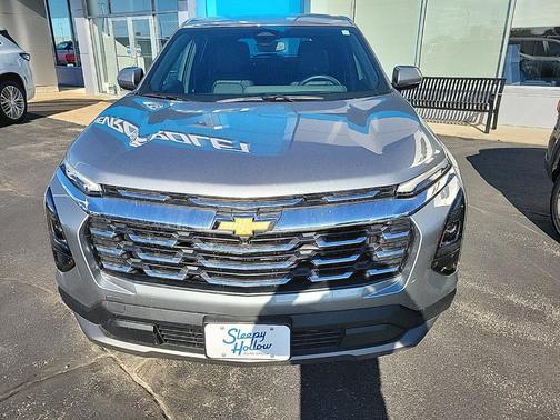 Sterling Gray Metallic 2027 Chevrolet Equinox 1LT