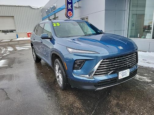 2025 Buick Enclave Preferred FWD