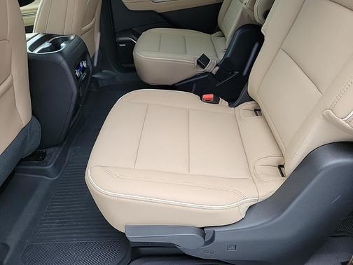 2025 Buick Enclave Preferred FWD