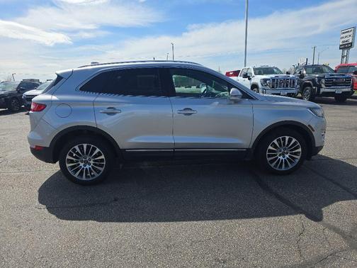 Ingot Silver 2017 Lincoln MKC Reserve