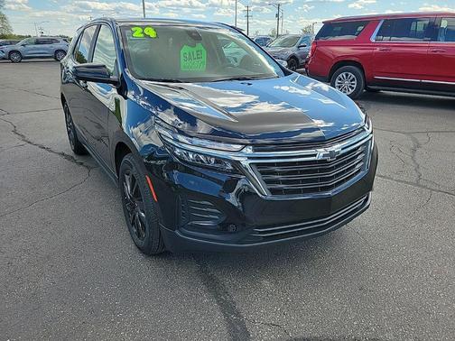 Mosaic Black Metallic 2024 Chevrolet Equinox LS
