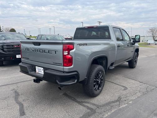 2026 Chevrolet Silverado 2500 Custom