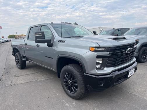 2026 Chevrolet Silverado 2500 Custom
