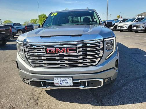 Sterling Metallic 2024 GMC Sierra 1500 Denali