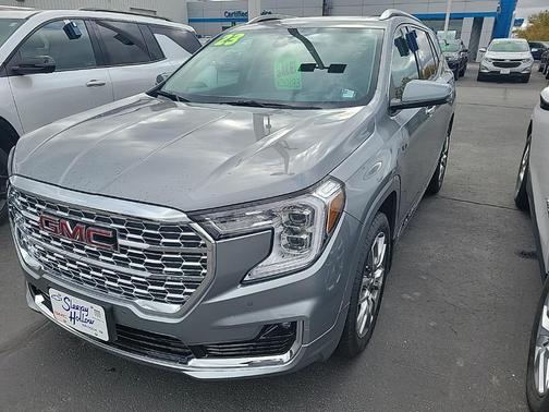 2023 GMC Terrain Denali