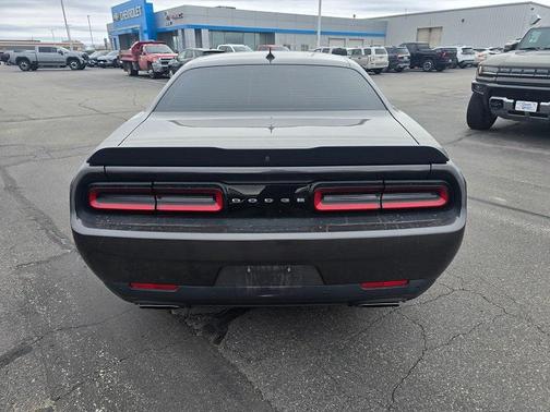2015 Dodge Challenger R/T Scat Pack