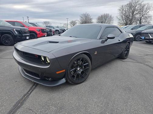 2015 Dodge Challenger R/T Scat Pack