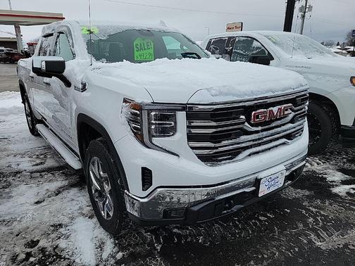 2024 GMC Sierra 1500 SLT