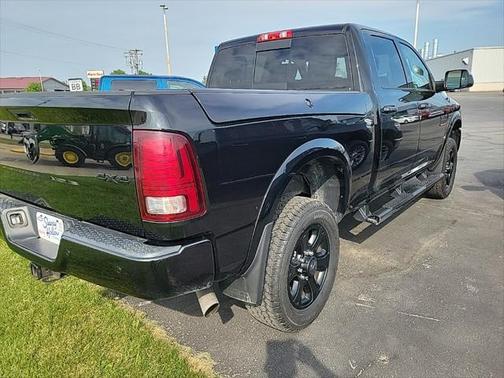 2017 RAM 2500 Laramie Crew Cab 4x4 6'4' Box