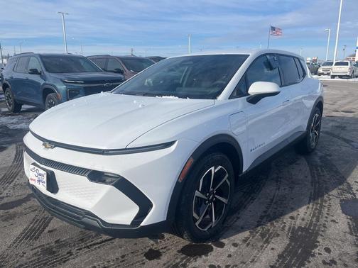 2026 Chevrolet Equinox EV LT