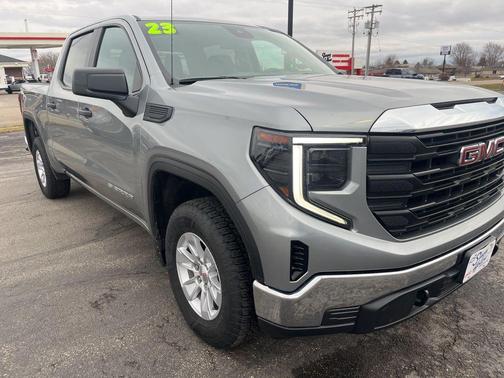 Sterling Metallic 2023 GMC Sierra 1500 Pro