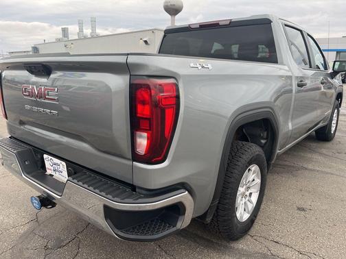 Sterling Metallic 2023 GMC Sierra 1500 Pro