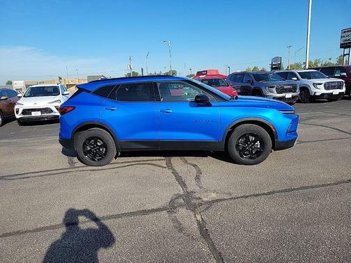 Riptide Blue Metallic 2025 Chevrolet Blazer 2LT