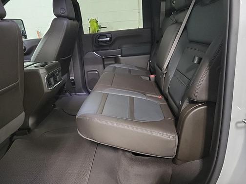 2023 GMC Sierra 3500 Denali