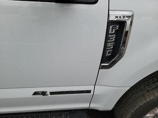 2022 Ford F-350 XLT