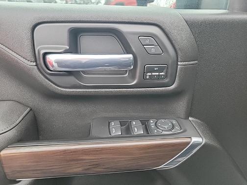 2022 GMC Sierra 2500 SLT