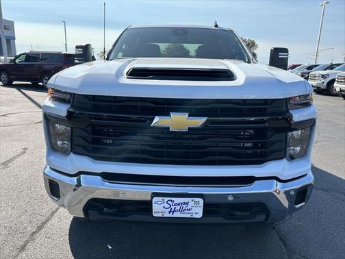 2025 Chevrolet Silverado 3500 WT
