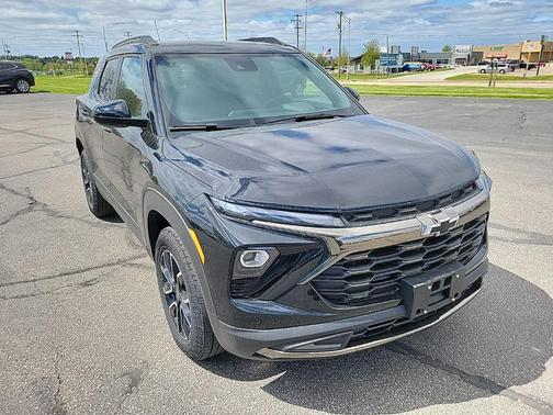 Mosaic Black Metallic 2026 Chevrolet Trailblazer ACTIV