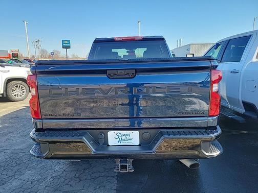 2023 Chevrolet Silverado 2500 Custom