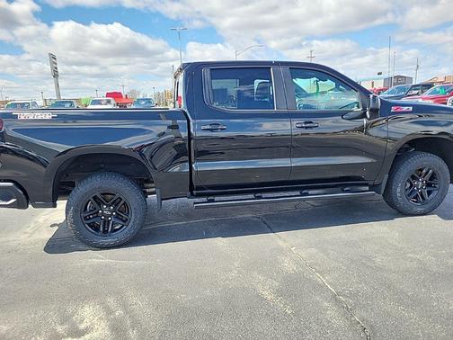 2022 Chevrolet Silverado 1500 Limited LT Trail Boss