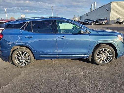 2024 GMC Terrain Denali