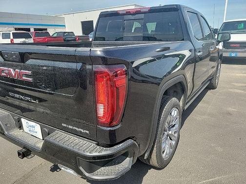 Summit White 2026 GMC Sierra 1500 AT4