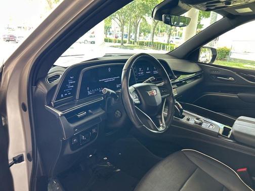 2021 Cadillac Escalade ESV Sport
