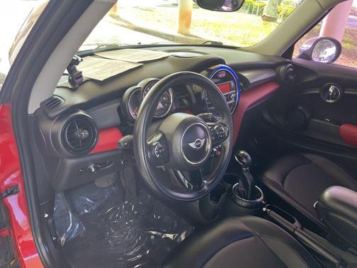 2014 MINI Hardtop Cooper