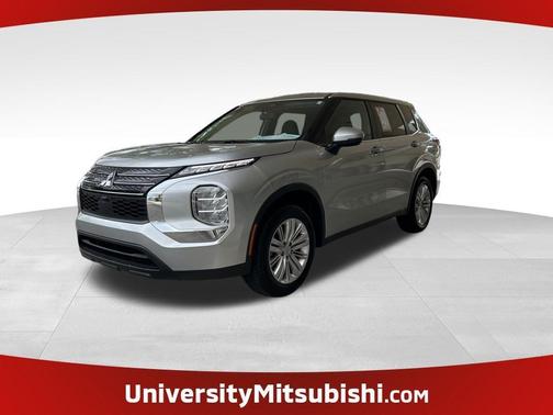 2024 Mitsubishi Outlander ES
