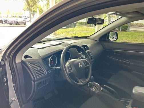 2015 Mitsubishi Outlander Sport ES
