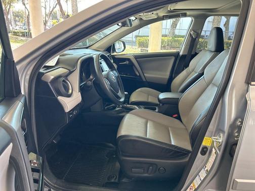 2017 Toyota RAV4 Sport