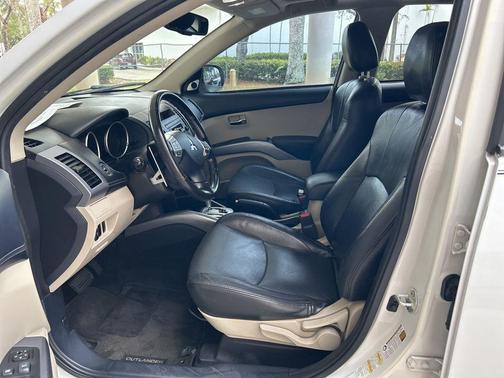 2013 Mitsubishi Outlander SE