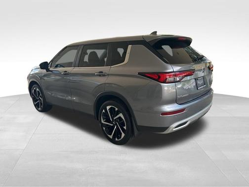 2023 Mitsubishi Outlander