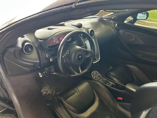 2020 McLaren 570S Spider