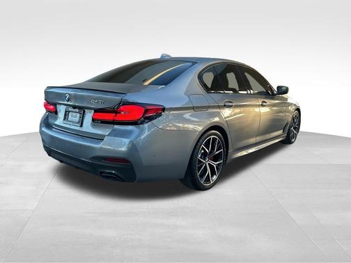 2023 BMW 540 i