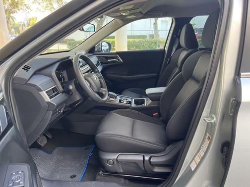 2025 Mitsubishi Outlander PHEV ES