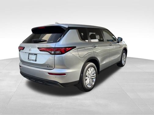 2025 Mitsubishi Outlander PHEV ES